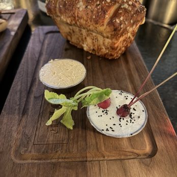 Wolf by Vanderpump at Caesars Republic Lake Tahoe - Bread - American Near Me - Stateline, Nevada