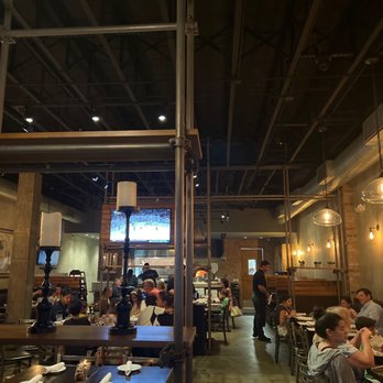 Apizza Brooklyn - Inside - Pizza Near Me - Miami, Florida