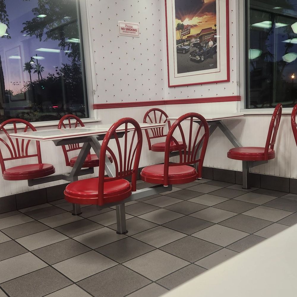 In-N-Out Burger - Burgers Near Me - Surprise, Arizona In-N-Out Burger - Burgers Near Me - Surprise, Arizona