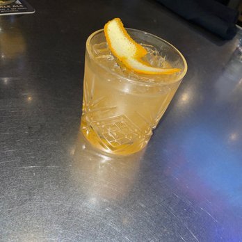 Yard House - Old 43. Perfect combo of whiskey with a citrus complex that takes it to the next level. Ricky does it once again! 10/10 - New American Near Me - Lombard, Illinois