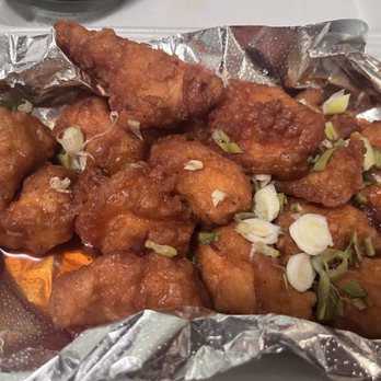 prime thai - Kickboxin' Chicken - Thai Near Me - Waterford Township, Michigan