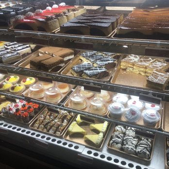 CAO Bakery & Cafe - Cuban Near Me - Hollywood, Florida
