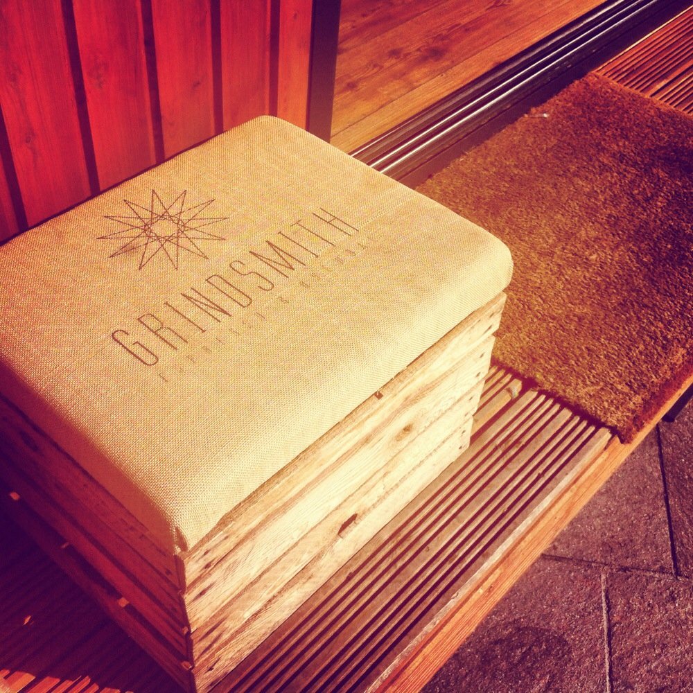Grindsmith - Love this seat - Coffee & Tea Near Me - Salford, XGM