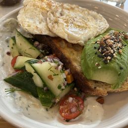 Endless Summer Breakfast (with an extra egg) Endless Summer Breakfast (with an extra egg)