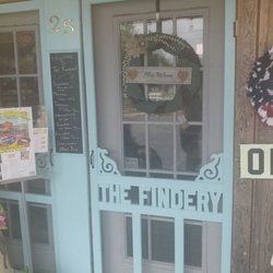 The Findery - Such a welcoming door...