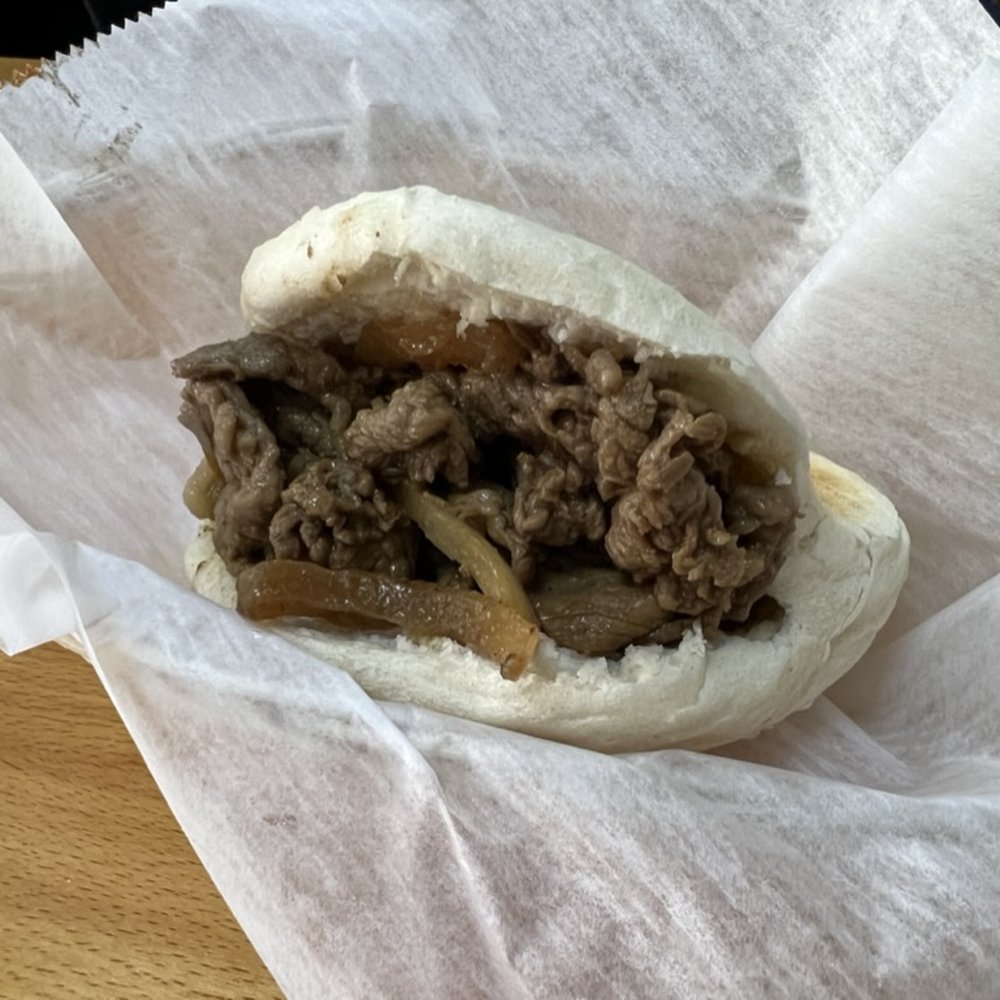 Spicy cumin lamb burger