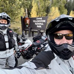 Yellowstone Adventure Moto - Yellowstone Loop 6 Hour ride