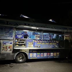 La Picosita - Outside of truck