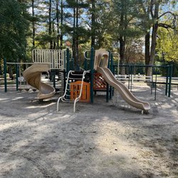 Granbrook Park - Playground