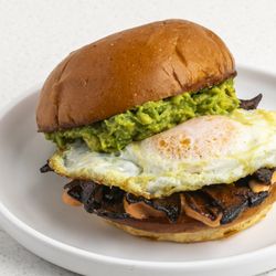 Love Life Cafe - Breakfast Sandwich