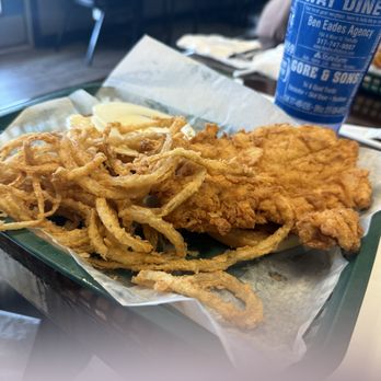 Broadway Diner - Fried chicken sandwich with onion straws - American Near Me - Fortville, Indiana