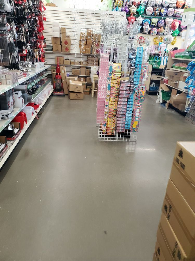 DOLLAR TREE Updated September 2024 12 Photos & 12 Reviews 836 S