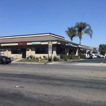 Paracho Mexican and Seafood - Easy to miss from the outside, this is if you're going east on limonite. - Mexican Near Me - Riverside, California Paracho Mexican and Seafood - Easy to miss from the outside, this is if you're going east on limonite. - Mexican Near Me - Riverside, California