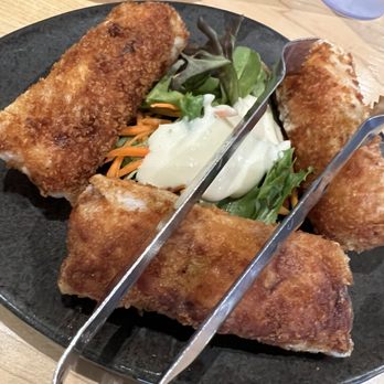 Mama Chang - Chinese Near Me - Fairfax, Virginia