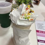 yummy様 Amazon.com: Cookeez Makery Yum Yumz Twin Pack, Full of Fun and