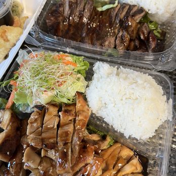 Sushi House - Teriyaki chicken bento box , teriyaki beef bento box - Sushi Bars Near Me - Alameda, California