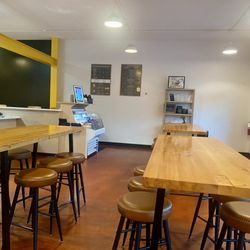 Boulevard West - Coffee shop