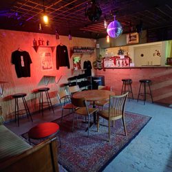 Brauerei Oerlikon AG - A cosy place to chill with a drink.