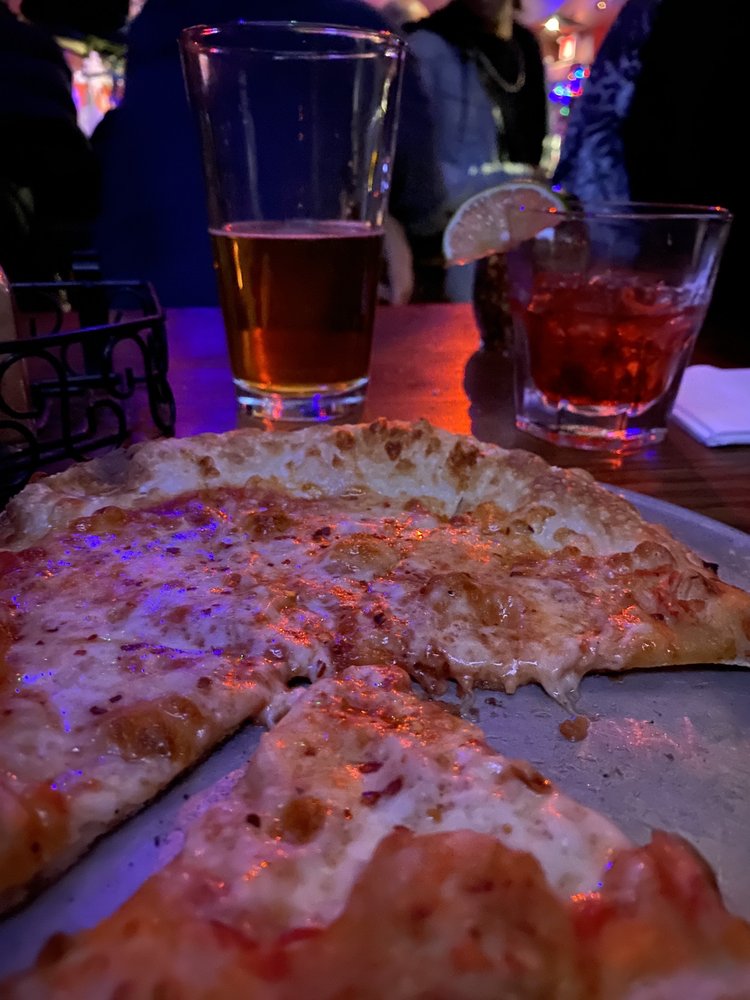 Alligator Lounge