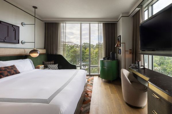 The Tess, Autograph Collection by null