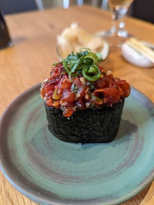 Youmiko Sushi by null