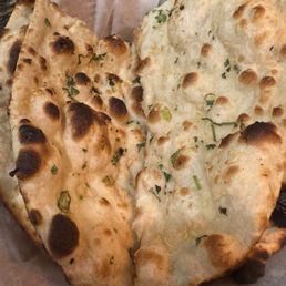 Garlic naan Garlic naan