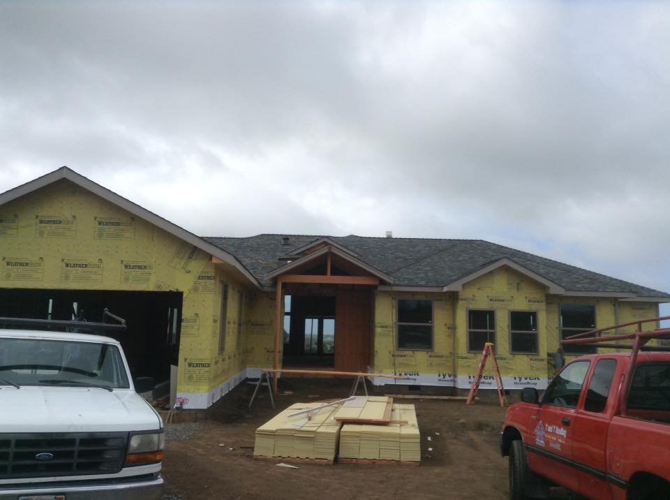 Slide of T And T Roofing