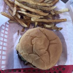 P5 Burger Barn