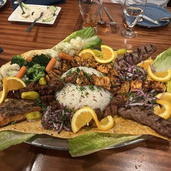 Meze Moon - Mediterranean Near Me - Chico, California