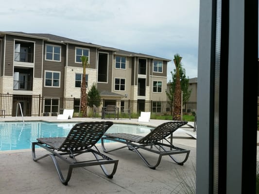 The Bend At Crescent Pointe