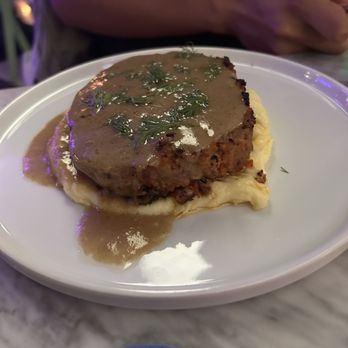 Netflix Bites - Meatloaf - American Near Me - Los Angeles, California
