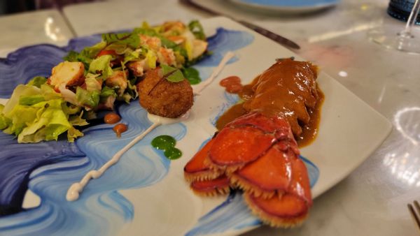 Amo Seafood by null