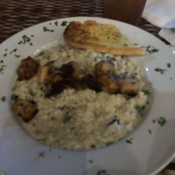 Mangrove Mama's Restaurant - Risotto with blackened scallops - Seafood Near Me - Sugarloaf Key, Florida Mangrove Mama's Restaurant - Risotto with blackened scallops - Seafood Near Me - Sugarloaf Key, Florida