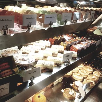 Bouchon - Small but diverse array of desserts - French Near Me - Yountville, California Bouchon - Small but diverse array of desserts - French Near Me - Yountville, California
