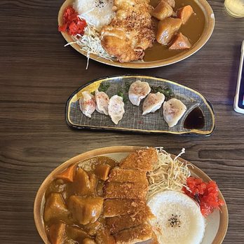 Chubby Curry - Chicken Katsu Kare, Wagyu Dumplings With Ponzu Sauce (6Pc), Tonkatsu Kare. - Japanese Curry Near Me - Covina, California
