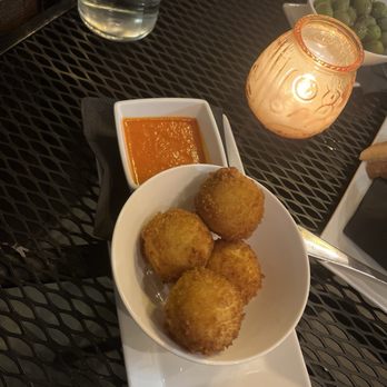 Eduardo's Enoteca - Pizza Near Me - Chicago, Illinois Eduardo's Enoteca - Pizza Near Me - Chicago, Illinois