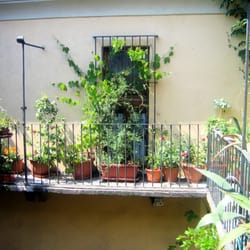 Bed and Breakfast Aprile - Der Innehof des Hauses