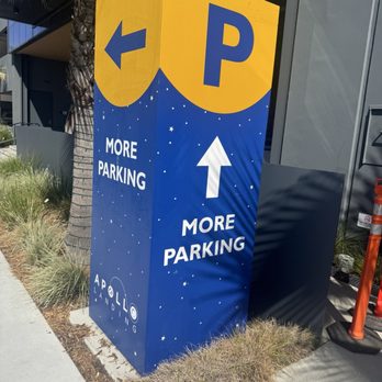 Bruxie - The (Secret) Parking... Apollo Landing Eatery covered parking lots adjacent to the outdoor complex - Chicken Shop Near Me - El Segundo, California