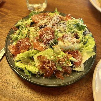 GIN GIN’S - Updated October 2024 - 224 Photos & 75 Reviews - Summer Ave