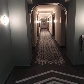 Kimpton Saint George Hotel - Hotel hallway space - Hotels Near Me - Toronto, Ontario Kimpton Saint George Hotel - Hotel hallway space - Hotels Near Me - Toronto, Ontario