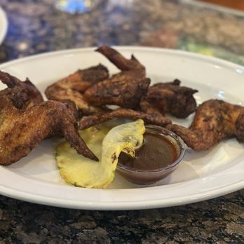 Bahama Breeze - Whole Jamaican Jerk Chicken Wings - Bars Near Me - Livonia, Michigan