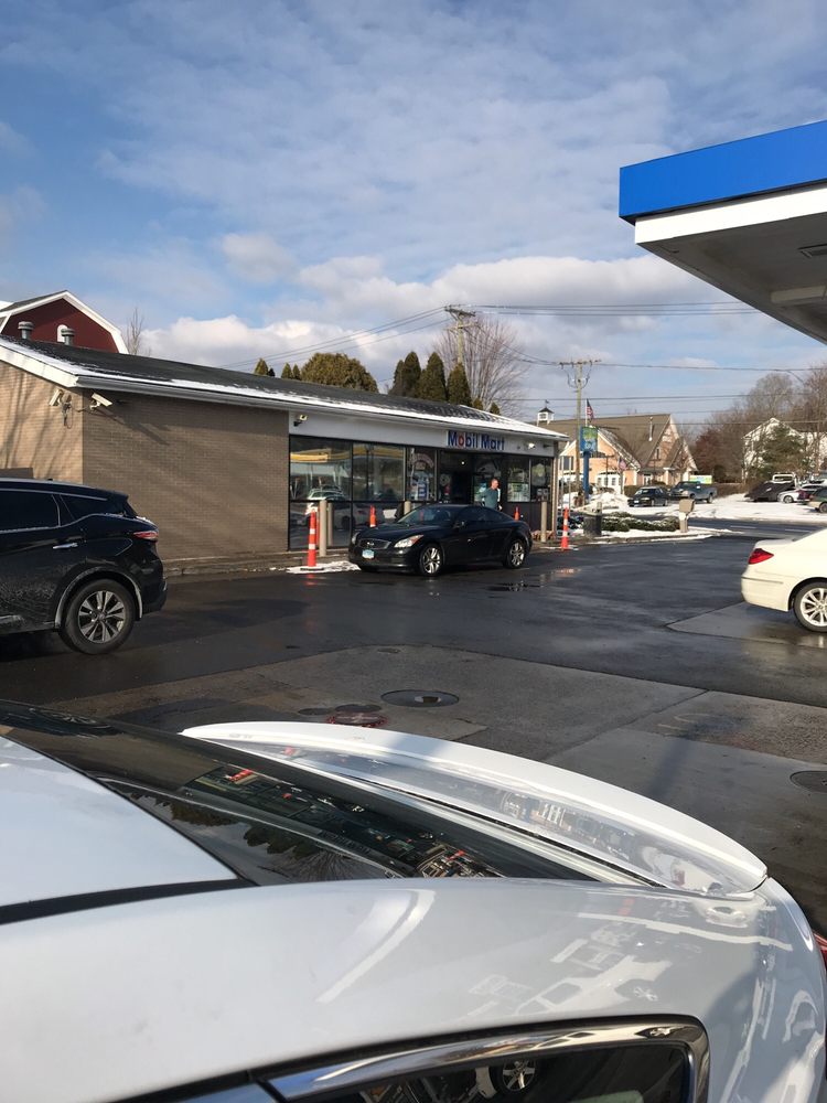 FOUR CORNERS DELI Delis 818 Federal Rd, Brookfield, CT Restaurant