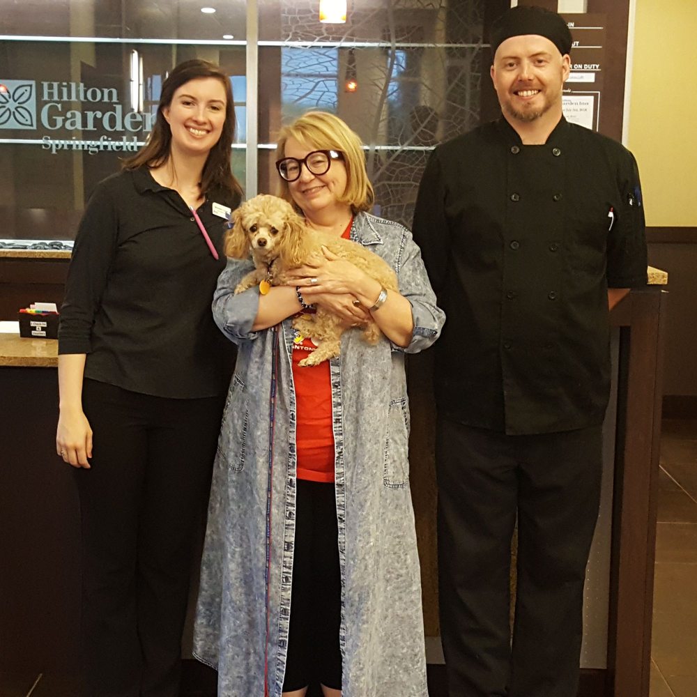 THE GARDEN GRILLE AND BAR Updated August 2024 4155 S Nature Center