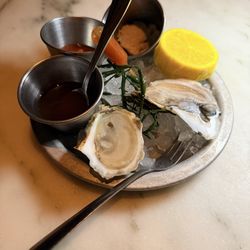 Loch Bar - Fresh Oysters