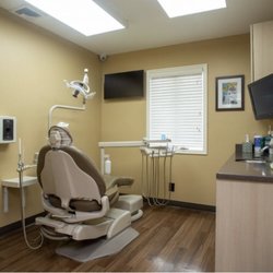 John P Ickowicz, DDS - We offer advanced cosmetic and restorative dentistry. We implement every available tool to ensure you have a comfortable experience.