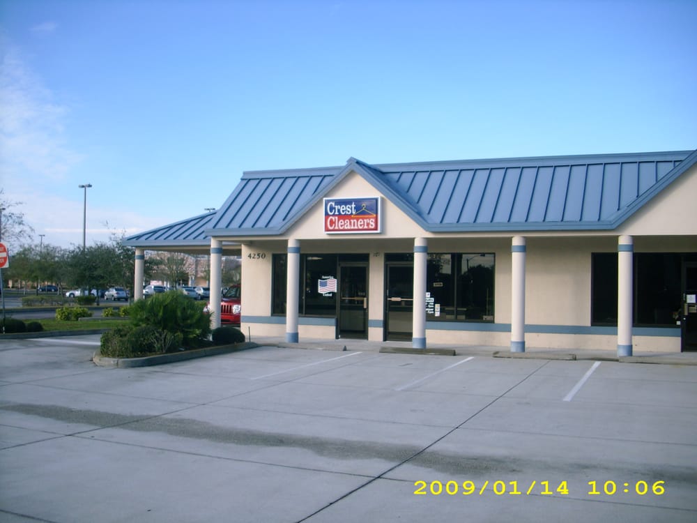 CREST CLEANERS & LAUNDRY Updated September 2024 4250 N Wickham Rd