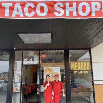 Bravo Taco Shop - Store Front, Owners - Tacos Near Me - Las Vegas, Nevada