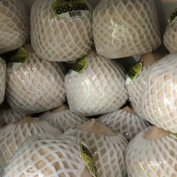 Pulp Jersey Juice Bar - Fresh Thai coconuts open to order!