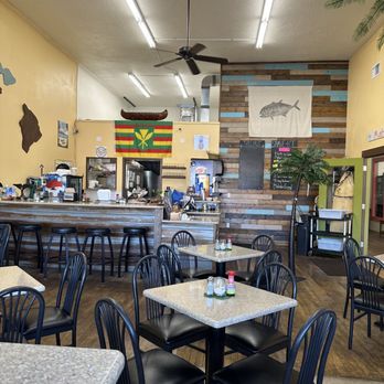 Imua Hawaiian Style Restaurant - tables and chairs - Hawaiian Near Me - Lewiston, Idaho