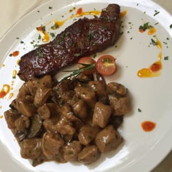 Bistrônauta - Prato principal: gnocchi de pinhão com cogumelos